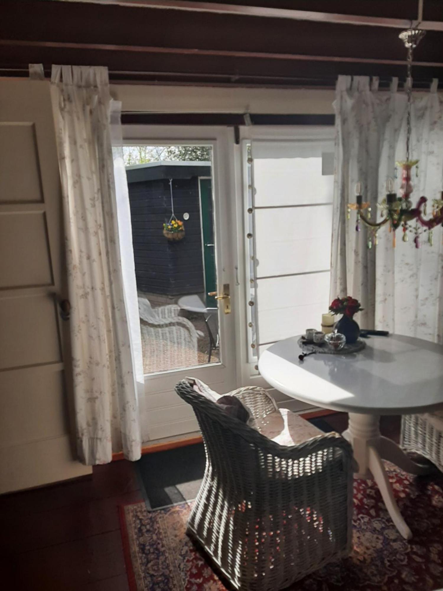 Bed And Breakfast Het Oude Bos Wijnjewoude Luaran gambar
